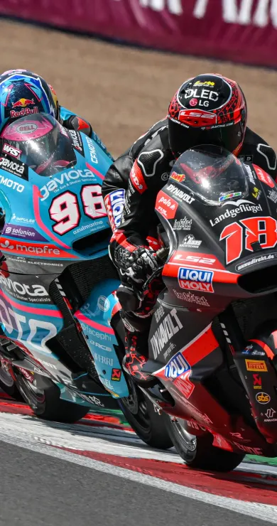Carousel Slide Image of Aragon: Rennen Moto2