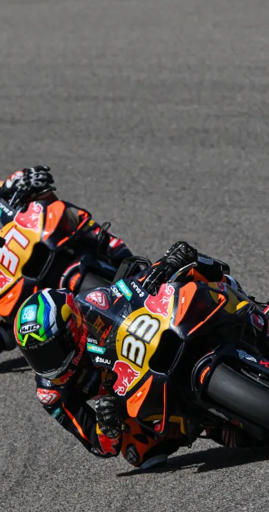 Carousel Slide Image of Silverstone: Rennen MotoGP