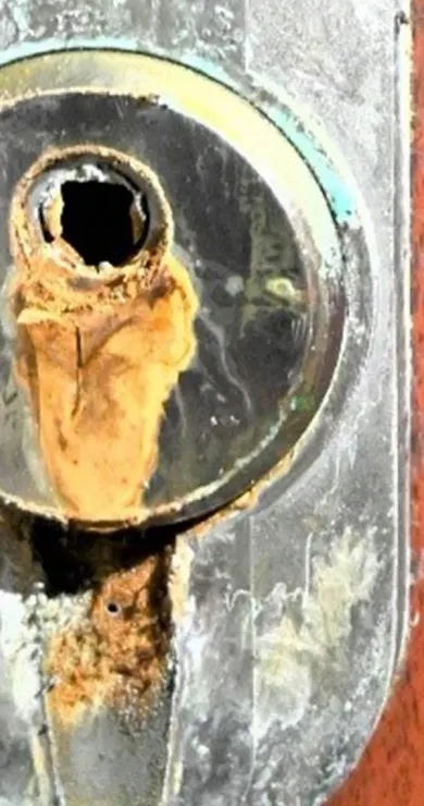 Carousel Slide Image of Säure-Einbrecher gefasst