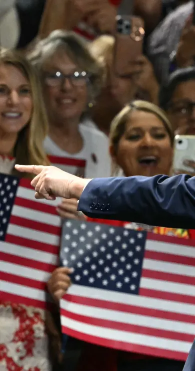 Carousel Slide Image of Trump ruft zu Wahlbetrug auf