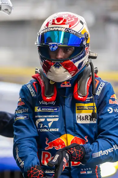 Carousel Slide Image of Verstappen ist raus - "Das ist bitter!" 