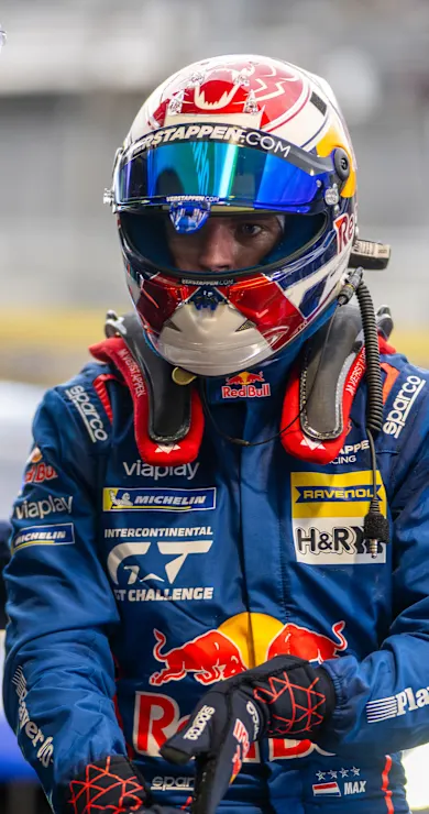 Carousel Slide Image of Verstappen ist raus - "Das ist bitter!" 