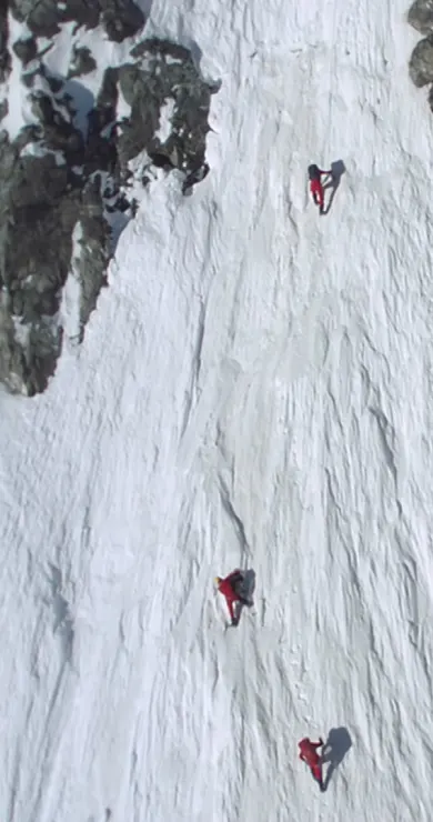 Carousel Slide Image of Rettung an der Ama Dablam