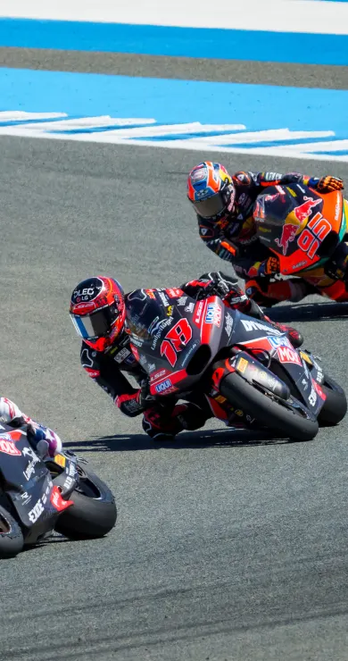 Carousel Slide Image of Barcelona: Qualifying Moto2