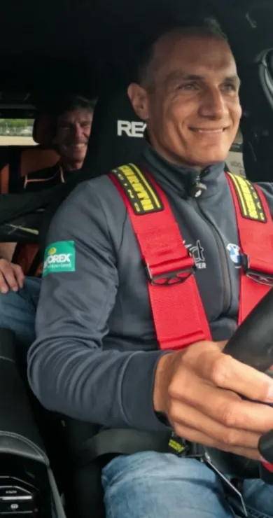 Carousel Slide Image of Hofmann gibt im Safety Car Vollgas!