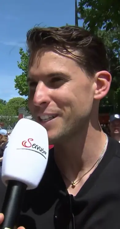 Carousel Slide Image of Thiem traut Zverev alles zu