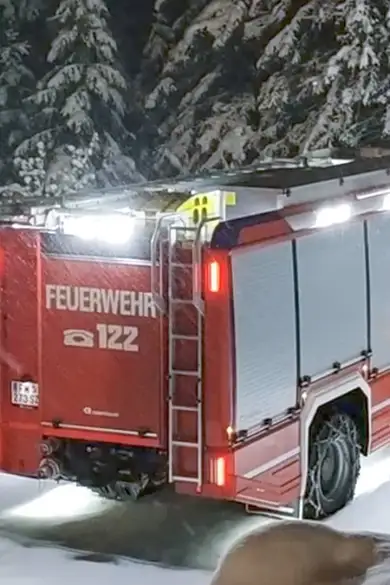 Carousel Slide Image of Schnee-Einsatz im Mai