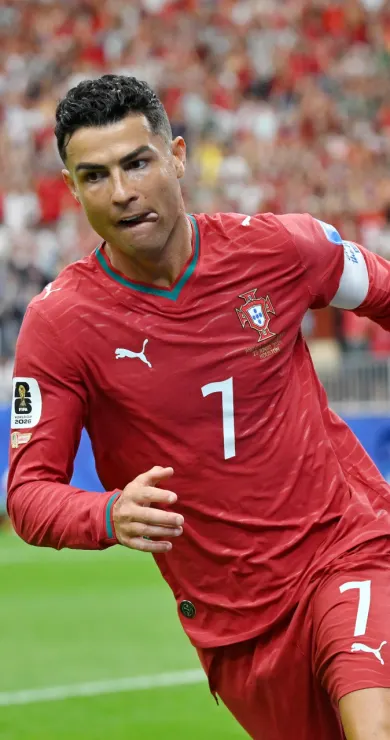 Carousel Slide Image of Portugal vs. Spanien | Achtelfinale