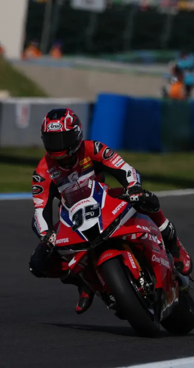 Carousel Slide Image of Cremona: Superpole Race