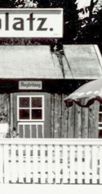 Carousel Slide Image of 100 Jahre Flughafen Salzburg