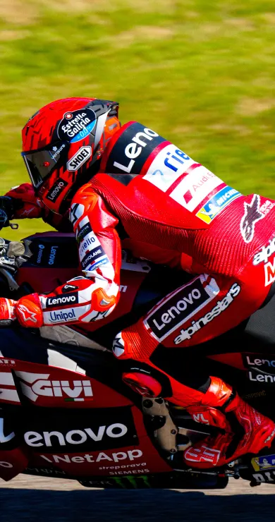 Carousel Slide Image of Silverstone: International Livestream