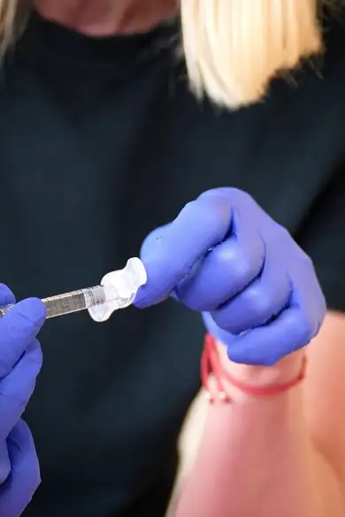 Carousel Slide Image of Illegale Beautykliniken