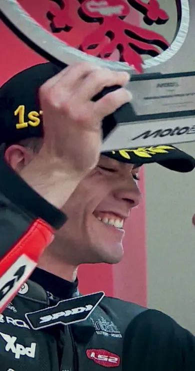 Carousel Slide Image of Manuel Gonzalez 1on1: So tickt der Moto2-Star