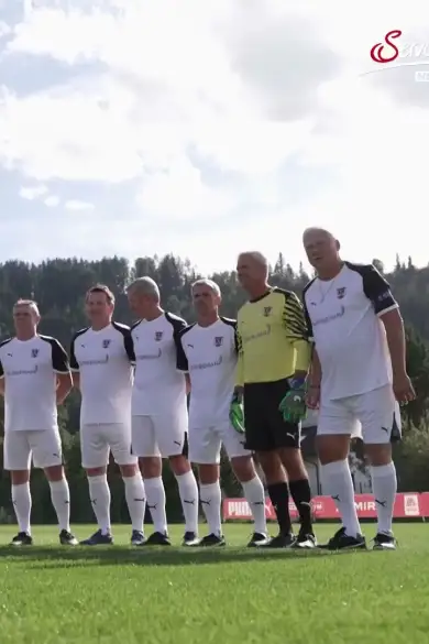 Carousel Slide Image of Das Team-Comeback von Herzerl, Polster & Co. 