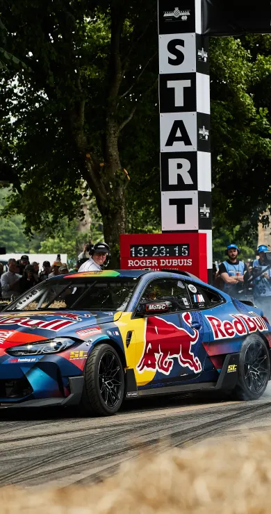Carousel Slide Image of Goodwood 2026: Motorsport-Action am Samstag