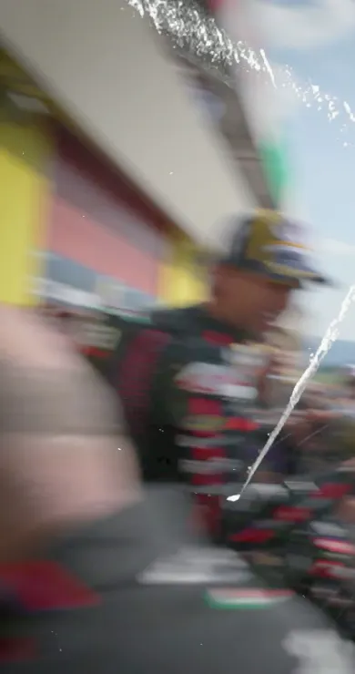 Carousel Slide Image of Marco Bezzecchi 1on1: Der Aprilia-Star exklusiv