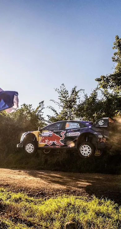 Carousel Slide Image of Preview Magazine | ueno Rally del Paraguay 2026