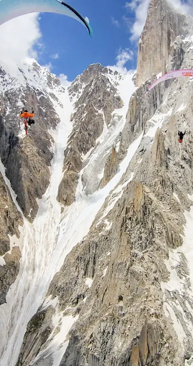 Carousel Slide Image of О создании Touching the Sky VR