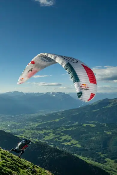 Carousel Slide Image of 10 Jahre Red Bull X-Alps