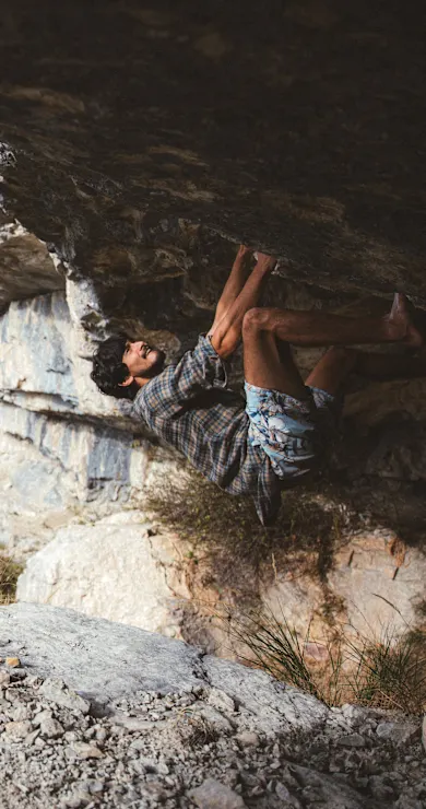 Carousel Slide Image of Charles auf großer Tour