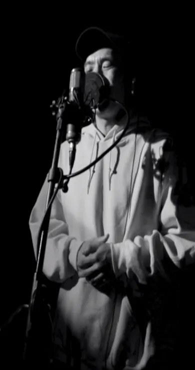 Carousel Slide Image of Zeebra