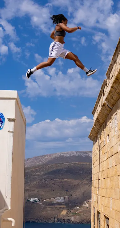 Carousel Slide Image of Freerunning