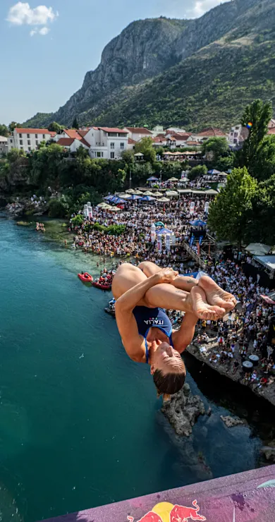 Carousel Slide Image of Wächter der alten Brücke
