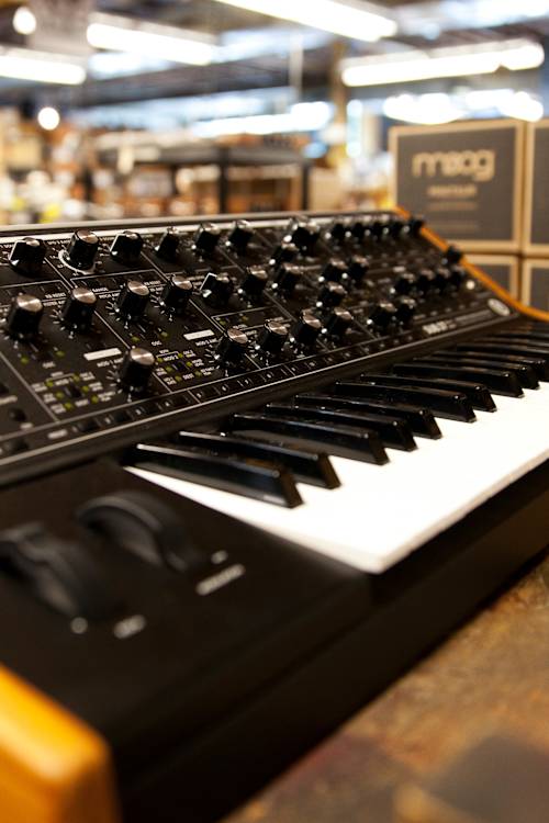 Moog