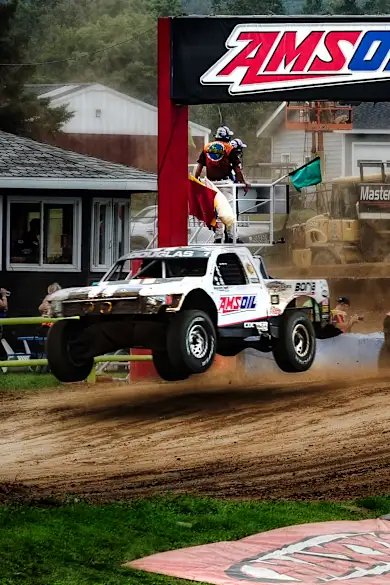 Carousel Slide Image of Crandon