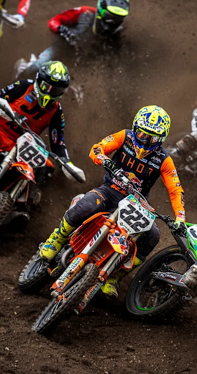 Carousel Slide Image of 重返熱血沸騰的 2020 賽季 