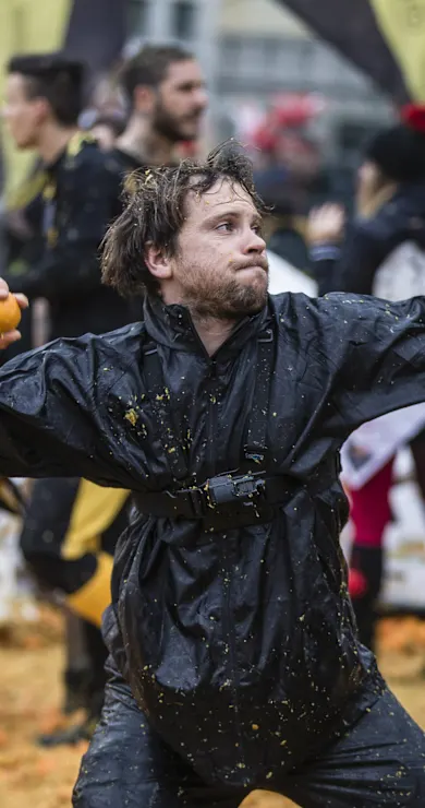 Carousel Slide Image of The battle of the oranges