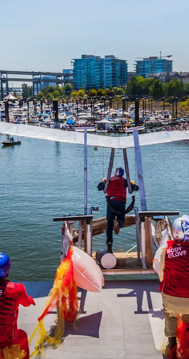 Carousel Slide Image of Portland, USA