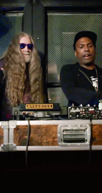 Carousel Slide Image of Los Angeles : The new tinseltown