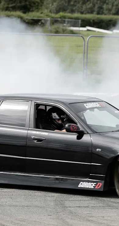 Carousel Slide Image of Decidida al drift