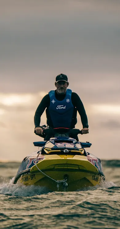 Carousel Slide Image of Gold rush