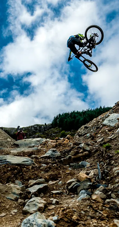 Carousel Slide Image of Eddie Masters und Dave McMillan