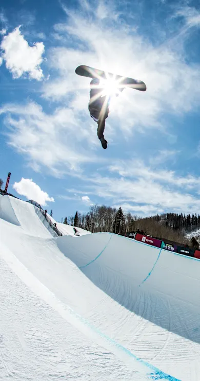 Carousel Slide Image of Scotty James returns to Aspen to compete