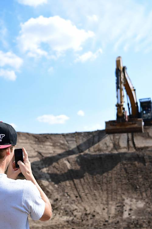 Red Bull Dirt Diggers behind the scenes