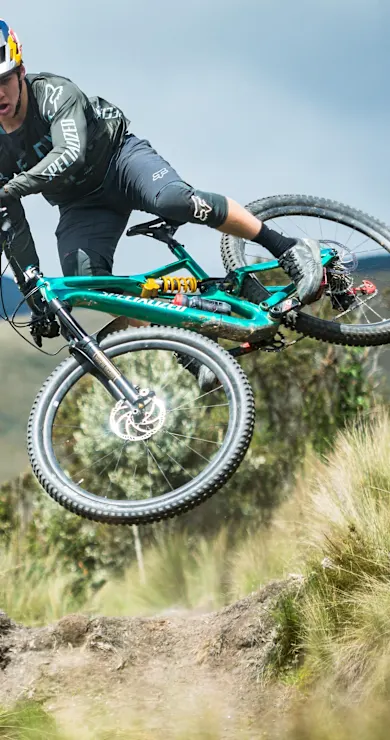 Carousel Slide Image of Rob Warner kerékpárkalandja Ecuadorban