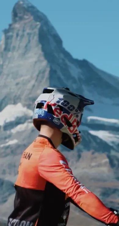 Carousel Slide Image of Mind games