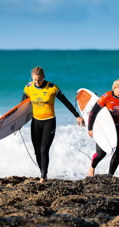 Carousel Slide Image of WSL J-Bay Open
