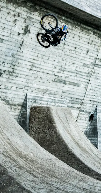 Carousel Slide Image of Brandon Semenuk – Raw 100, V6