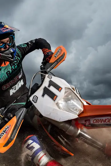 Carousel Slide Image of ABC do... Hard Enduro