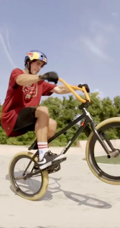 Carousel Slide Image of BMX Adventures au Texas