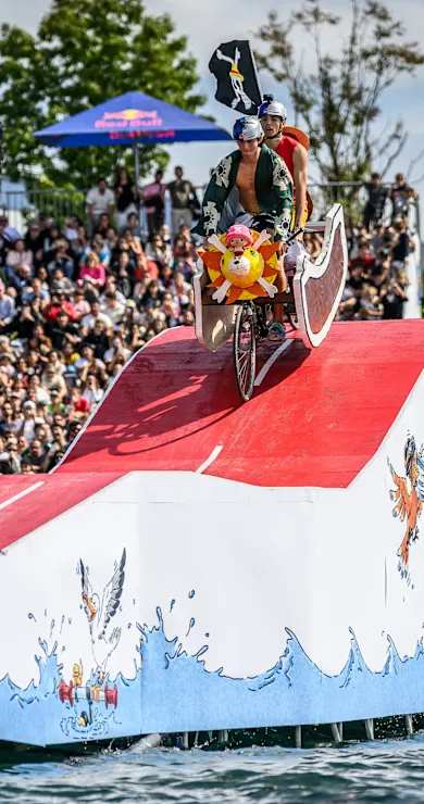 Carousel Slide Image of RED BULL SPIN OFF CHICAGO
