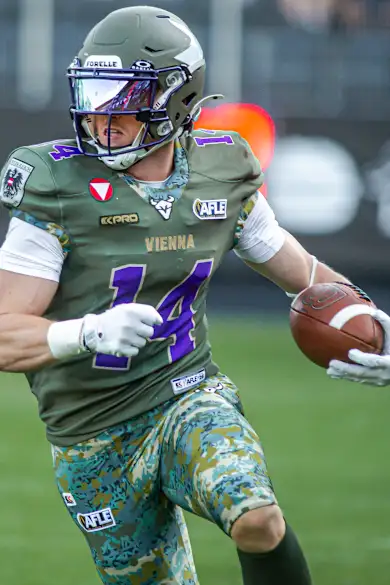 Carousel Slide Image of American Football League Europa