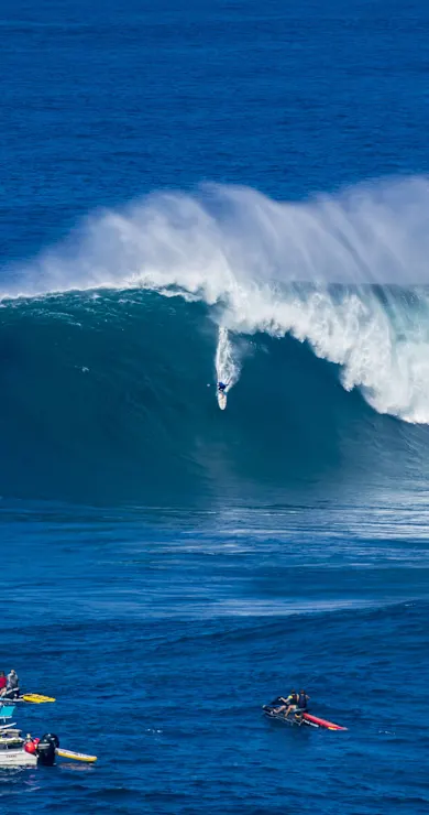 Carousel Slide Image of Loose Change