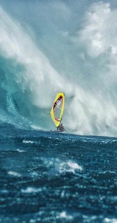 Carousel Slide Image of 破碎的模具