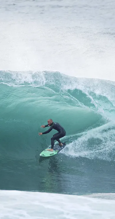 Carousel Slide Image of Momentum II