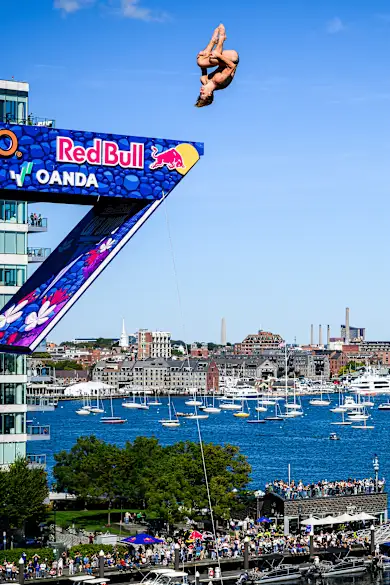 Carousel Slide Image of Red Bull Cliff Diving – USA livestream